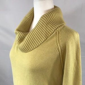 Jeanne Pierre- Yellow/gold cowl sweater, M